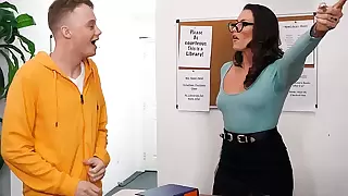 College Penis Xxx - Sneaky Librarian Gets College Cock